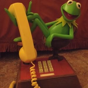 Green Kermit The Frog Novelty Phone - Yellow Handset